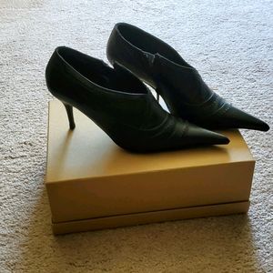 Leather black shoes